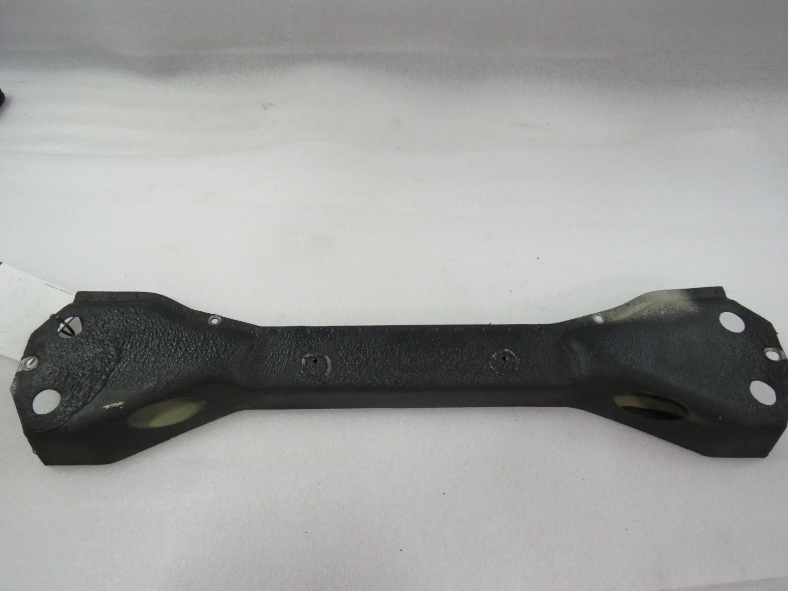 Ferrari 612 Scaglietti, Rear Section Xmember Mount, Used, P/N 985200197