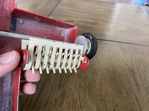 Vintage ERTL International Harvester Hay Baler 1/16 Scale Diecast - Picture 10 of 10