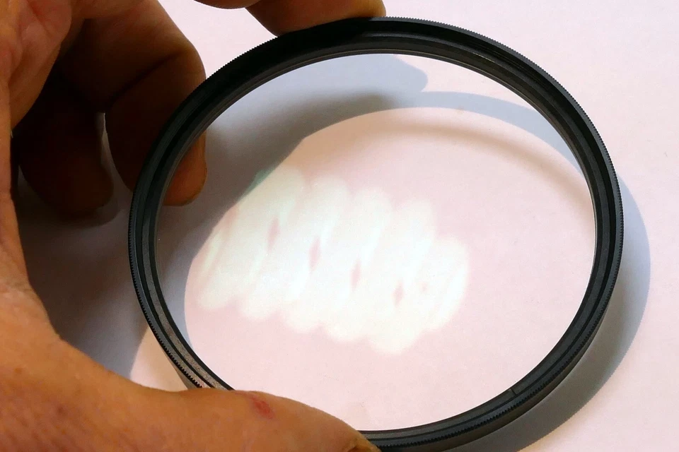 Quantaray UV QMC 77mm Filter MC Multi-Coated - Image 4 of 4