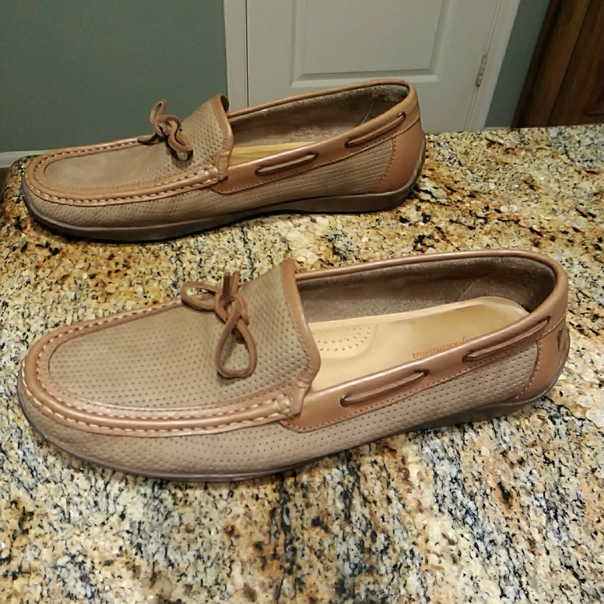 TOMMY BAHAMA US 13 Odinn Camp Moccasins Shoes Loafer Driving Slip on Boat Shoes