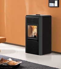 Stufa a pellet POINT2 8KW Italiana camini Edilkamin riscalda 70MQ CONTO TERMICO!