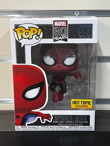 Funko POP! Marvel: 80 años #593 - Spider-Man (exclusivo de Hot Topic) con protector