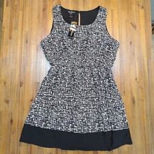 Delirious Woman Dress black size 1X elastic waist keyhole back sleeveless lined