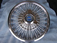 Ford Mustang 14 Blue Center Wire Hubcap - Oem 1965 1966 Ford Mustang 14 Blue Center Wire Hubcap - Oem 1965 1966