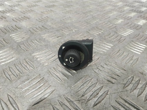 FORD MONDEO III B5Y Spiegeleinstellschalter 93BG17B676BA 2.00 Petrol 13457428