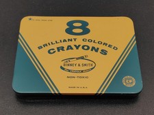 Vintage BINNEY & SMITH Crayola Tin with 8 Original Crayons - UNUSED - NOS
