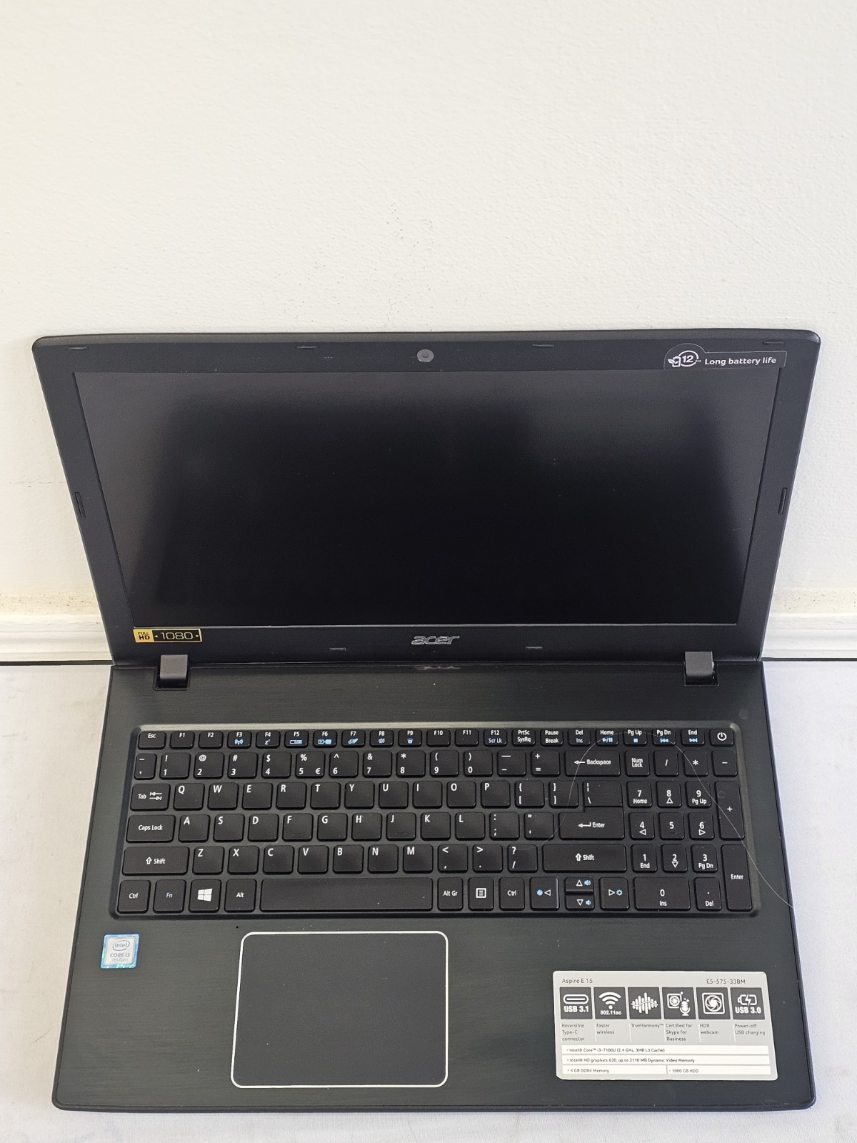 Acer Aspire E5-575-33BM Laptop - Intel i3 Gen 7 - 4GB RAM 750GB HDD Win 10 READ