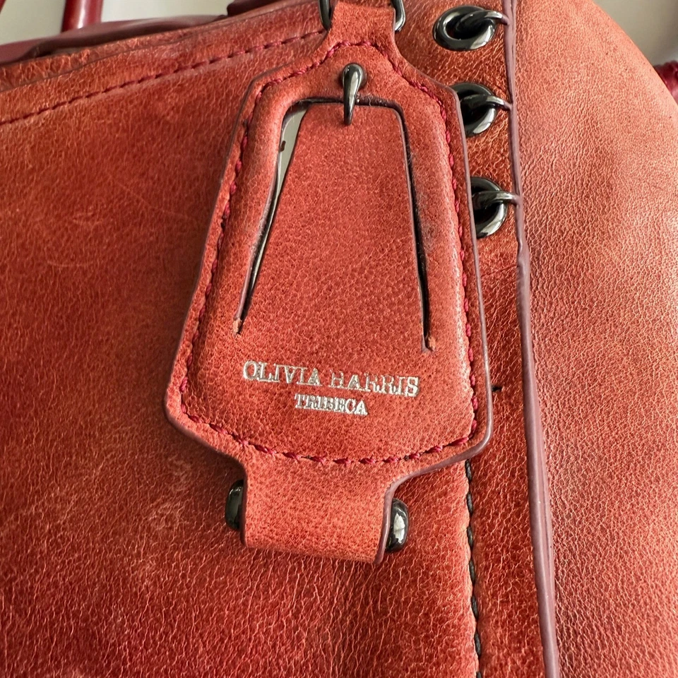 Bolso de hombro Olivia Harris de cuero rojo envejecido con doble tapa Foto 4 de 4