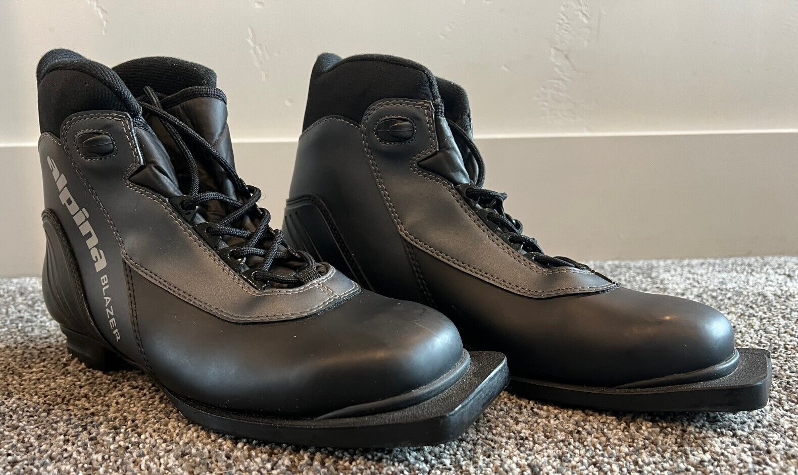 SALOMON Scarponi da sci di fondo nordico Alpina Blazer neri 3 pin taglia EU 42 US 9 75mm