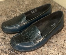 Clarks Bendables Womens Bayou Croc Print Slip On Comfort Loafer Size 7m Blue Blk