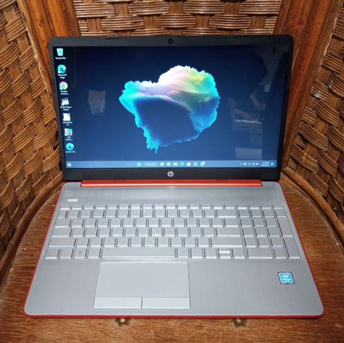 15-dw0083wm HP Pentium Silver N5030 4GB RAM 128GB SSD Win 11 Home - Picture 1 of 18