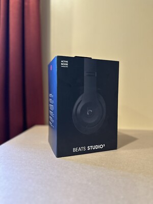 Beats by Dr. Dre Studio3 Over the Ear Wireless Headphones - Black