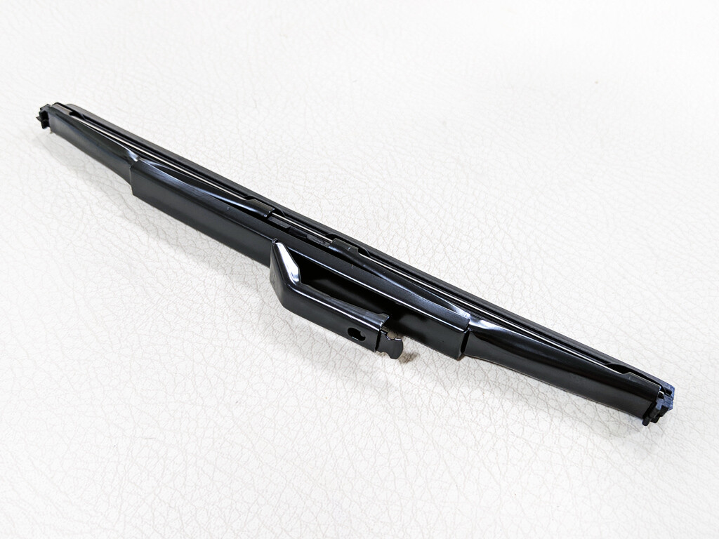 Ferrari 512BBi Front Windshield Wiper 8" Blade 107084A  awitalian.com