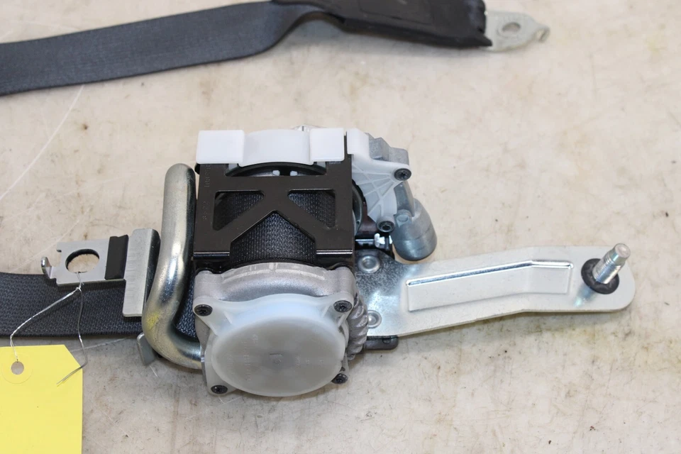 Cinto de segurança dianteiro direito Acura ILX 2013-2022 fabricante de equipamento original JI86 - Imagem 2 de 4