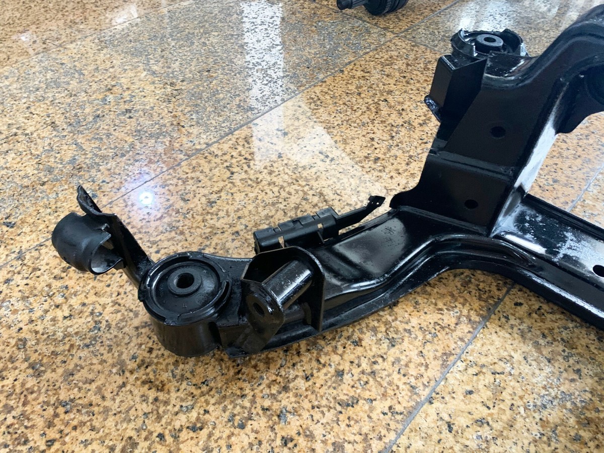 GENUINE 33311092625 Rear Axle Carrier BMW E36 | eBay 