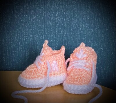 Häkel Babyschuhe Handarbeit Häkelwolle Babystiefel Turnschuhe Hausschuhe Turnschuhe