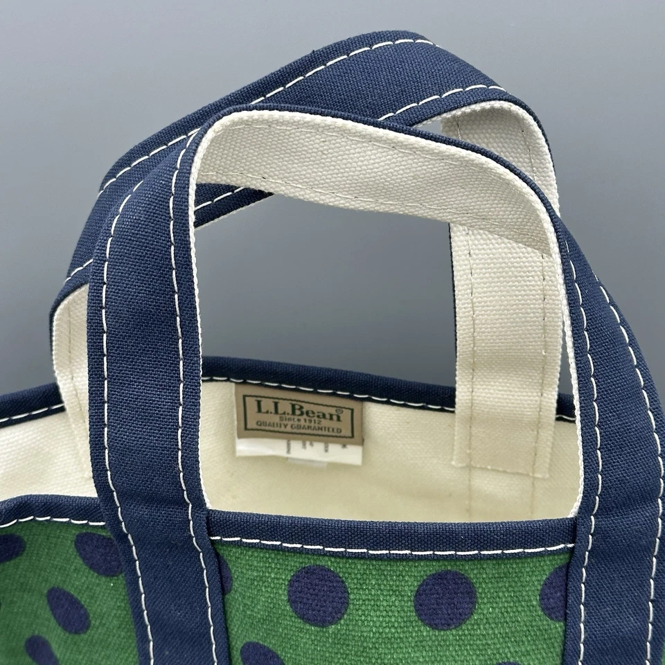L.L. Bolso de mano pequeño Bean Mini Boat Tote de lona a lunares verde azul marino  Foto 3 de 4