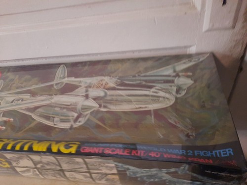 Guillows Lockheed P-38L Lightning Airplane Wood Model Kit # 2001 SEALED - Picture 22 of 24