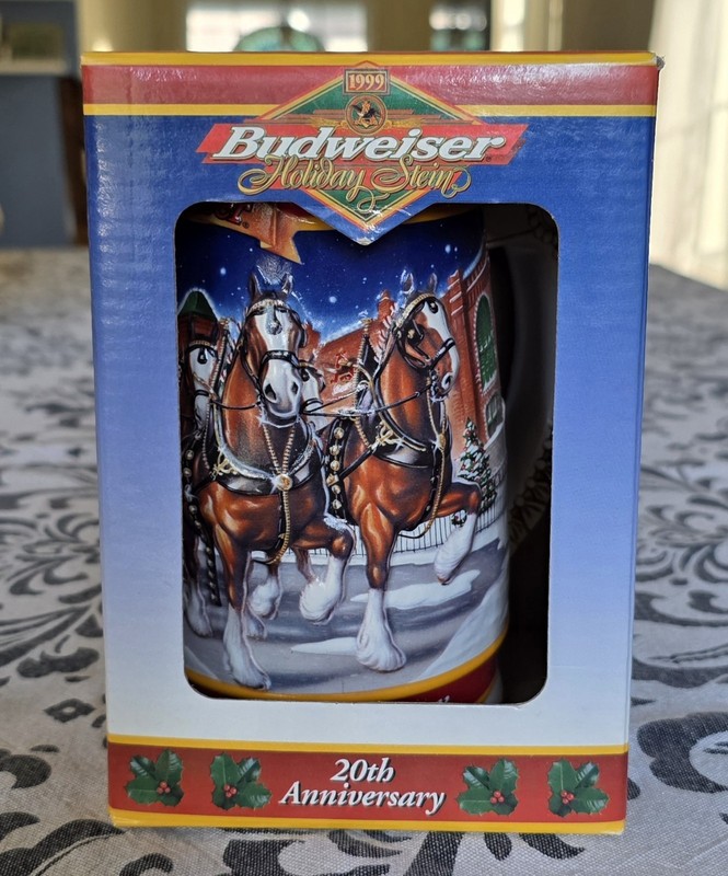 Budweiser Holiday Mug 1999 20th anniversary W/Org Box Authentication Certificate