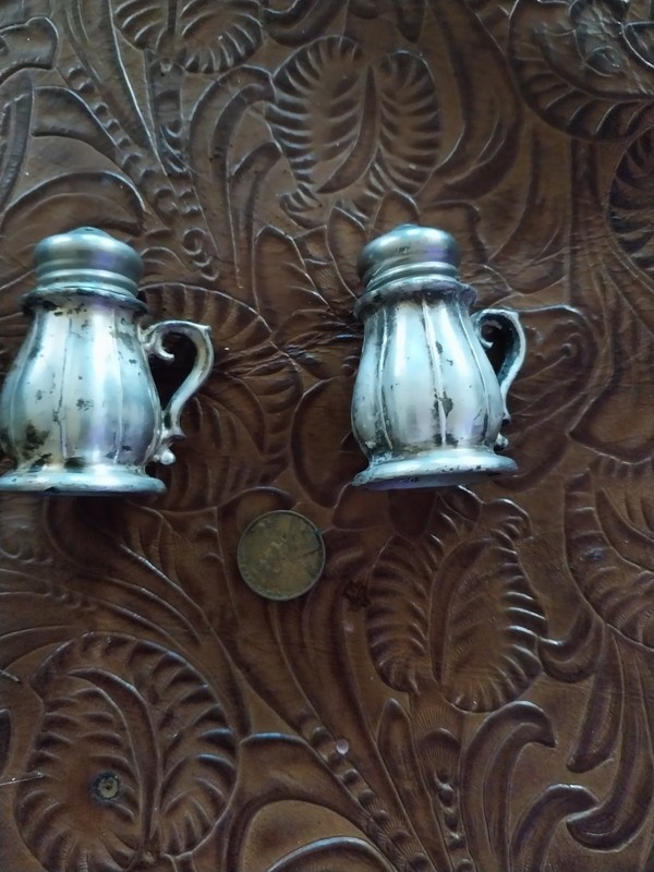Vintage Silverplate Salt And Pepper Shaker