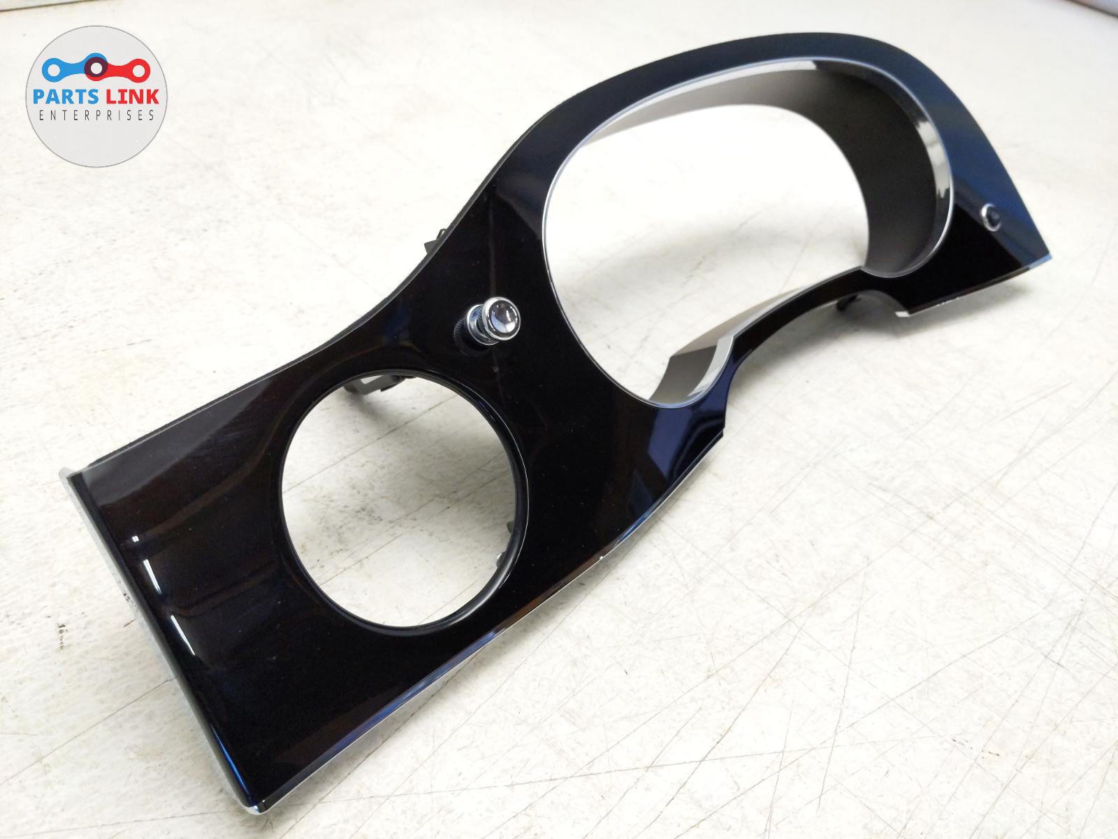 Bentley Bentayga 2016-2020 Left Dashboard trim panel
