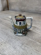Hometown Teapot Cottage General Store