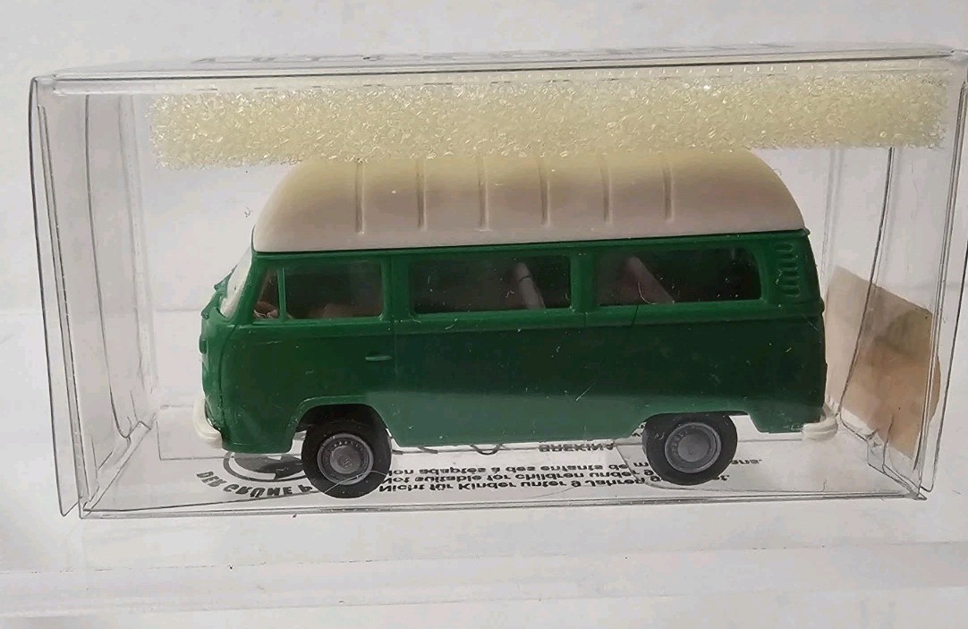 Picture 3 of 3