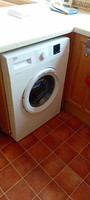 Beko Freestanding/Side-by-Side Front-Loading Washing Machine, White 2nd Hand.