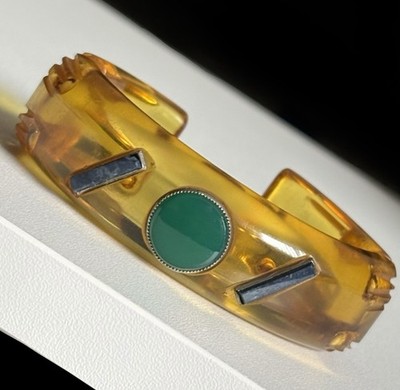 ANTIQUE ART DECO YELLOW BAKELITE APPLE JUICE GEMSTONE CLAMPER BRACELET CARVED