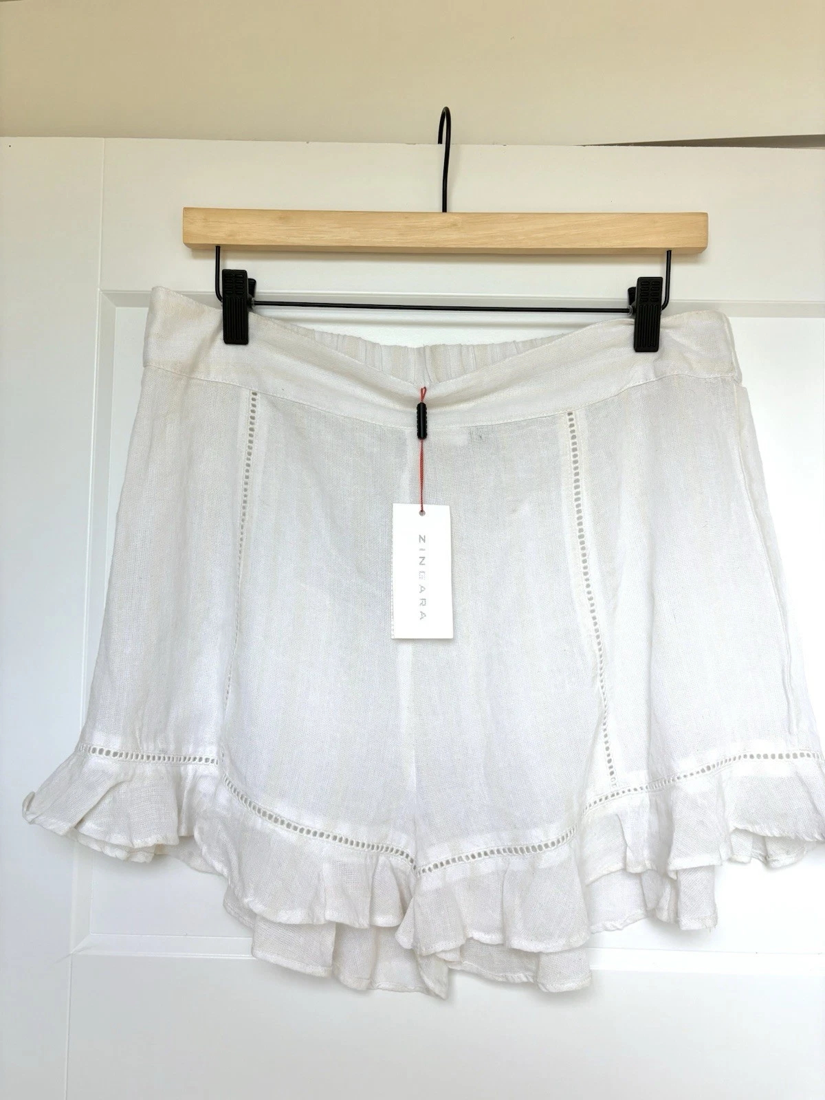 Zingara White Linen Blend Ruffle Hem Marlin Shorts Boho Resort Style Size Large