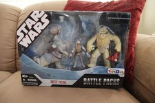 Brand New Star Wars Hoth Patrol Battle Pack Toys R Us Exclusive Tauntaun Wampa