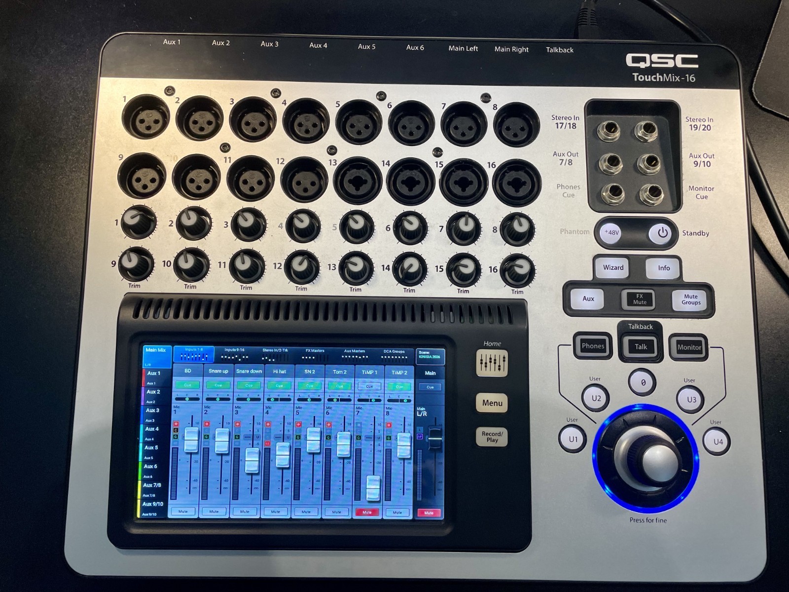 QSC TOUCHMIX 16 - mixer digitale