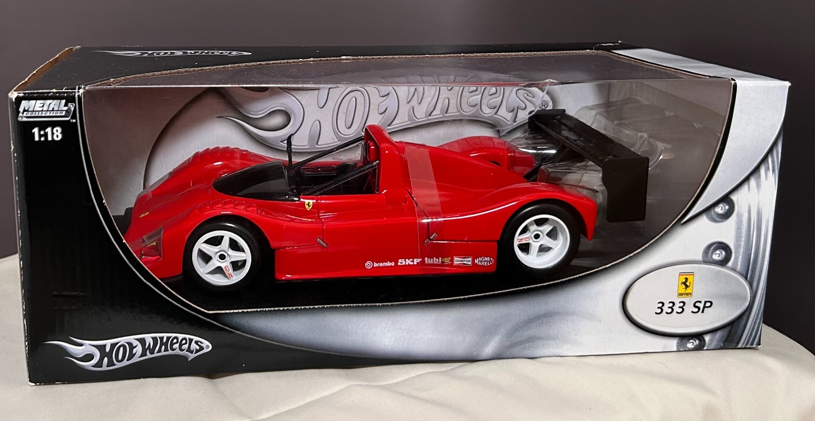Hot Wheels Metal Collection 1:18 Ferrari 333 SP 29230 Diecast Sealed Box Wear