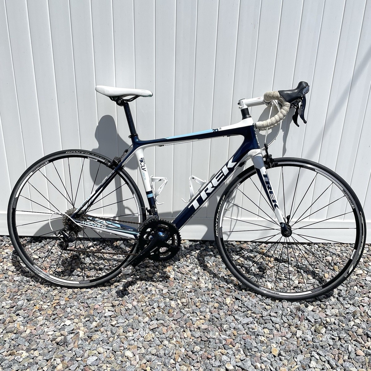 Trek Madone 4.5 Womens 54cm Carbon Road Bike Shimano Bontrager