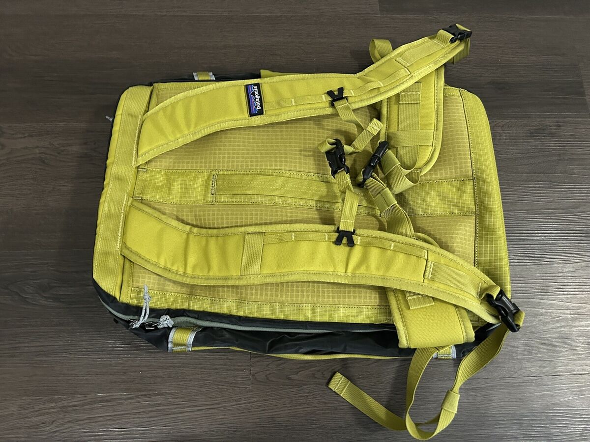 Patagonia Black Hole Mini MLC 30L Shrub Green Carry On Patagonia Black Hole Mini MLC 30L Shrub Green Carry On