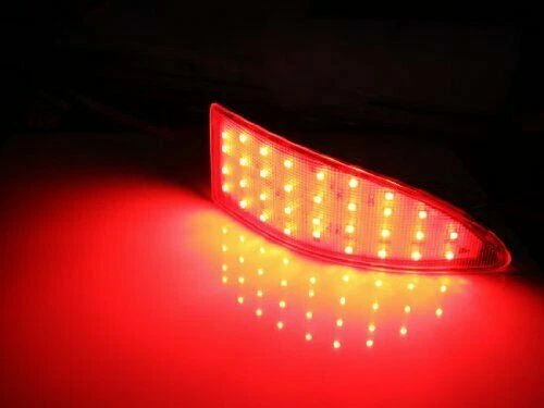 LED Rear Bumper Reflectors Lights Red Lens 33-SMD For 2006-13 Lexus IS250 IS350 Foto 2 de 4
