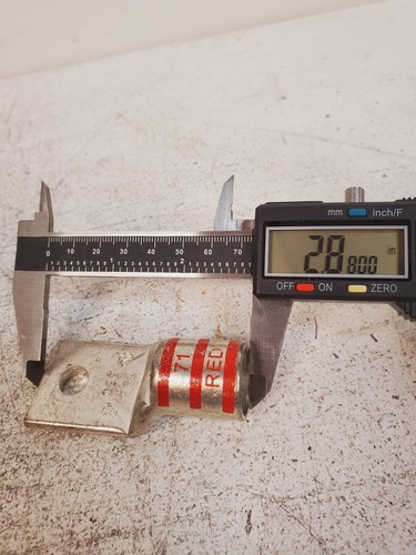 8 Quantity of Thomas & Betts CU Lugs SB 3/4" Red71 | 350Kcmil (8 Qty) - Picture 10 of 13