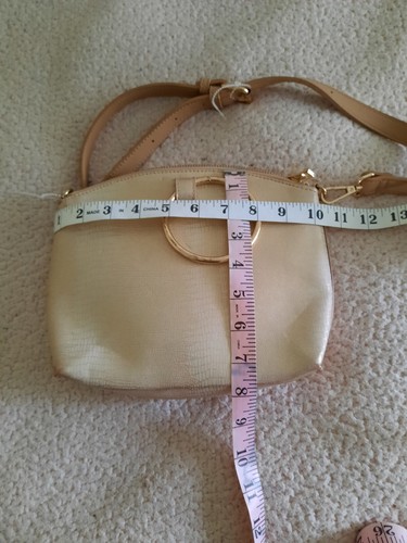 Cute rose color crossbody from Anthropologie - Picture 4 of 6