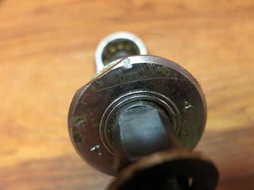 VINTAGE TA SPECIALITES ENGLISH THREADED 116 SQUARE TAPERED BOTTOM BRACKET - Picture 2 of 3