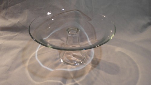 Glass Pie or Tart Elevated Stand, 9 3/4" Wide - Picture 2 of 3