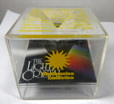 2016 Tedco Toys Smithsonian Institution Light Crystal prism science education
