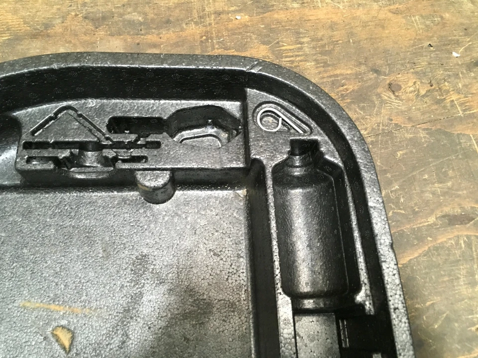 Mini Cooper S Clubman 2009 maletero trasero instrumento herramienta gato soporte almacenamiento OEM+ Foto 4 de 4