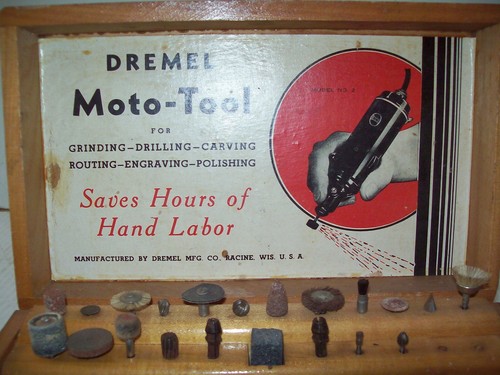 Vintage Dremel Single Speed Rotary Moto Tool 1/8" Collet w/ Case & Bits TESTED - Picture 14 of 22