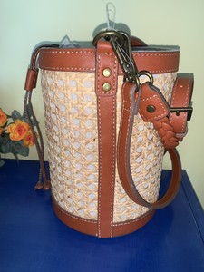 tommy bahama bucket bag