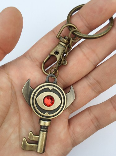 Zelda Ocarina of Time Key Keychain necklace zinc Alloy Pendants Cosplay gift - Picture 5 of 6