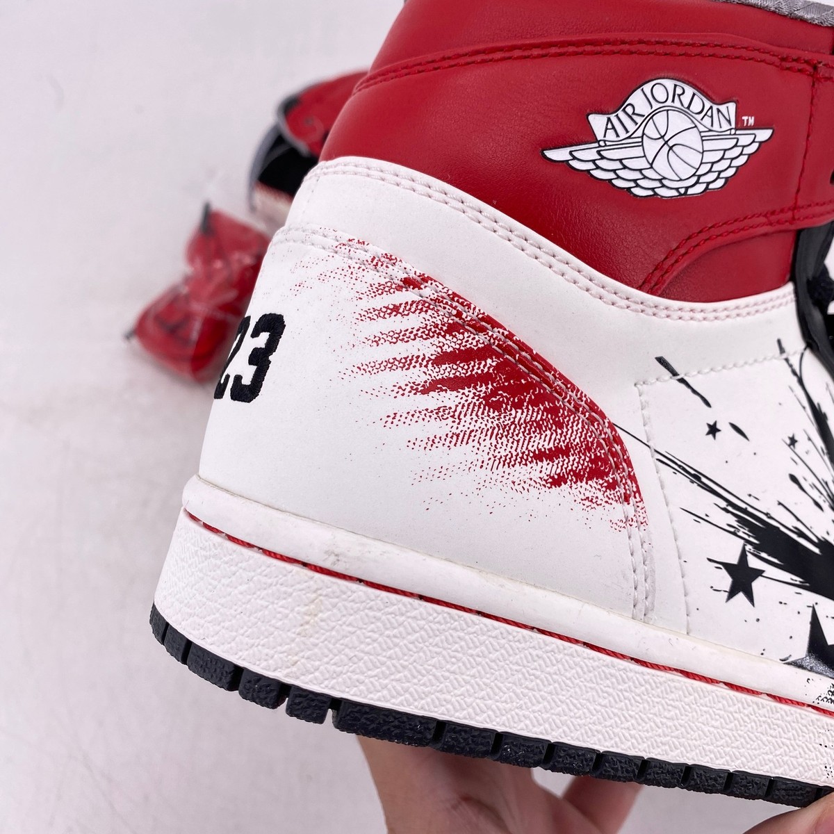 Size 8 - Dave White x Air Jordan 1 Retro High Wings Of The Future