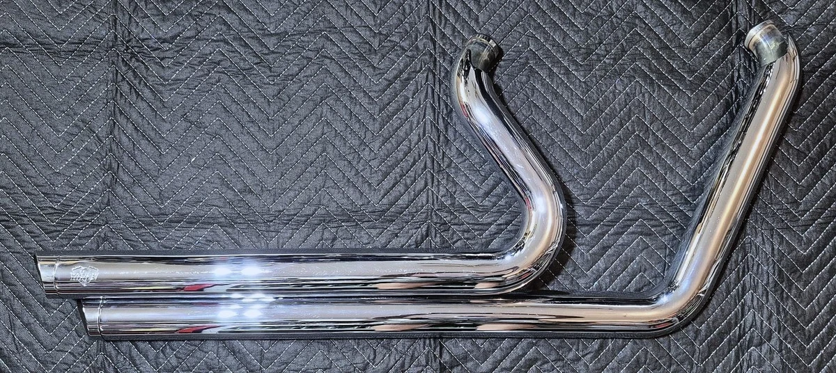 Vance & Hines Motorcycle Exhaust Systems for Harley-Davidson Dyna