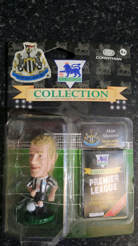 Newcastle United Corinthians Football Figures Alan Shearer - Picture 1 of 2