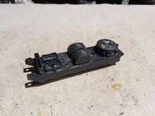 2014 Ford Fiesta mk7 Front Window Regulator  Switch Control Driver Side