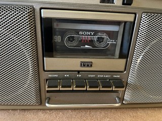 Legendäre Vintage Ghettoblaster ITT Touring 120 Stereo Radiorecorder 1980/1981